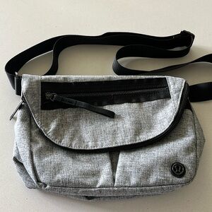 Lululemon All Night Festival Bag